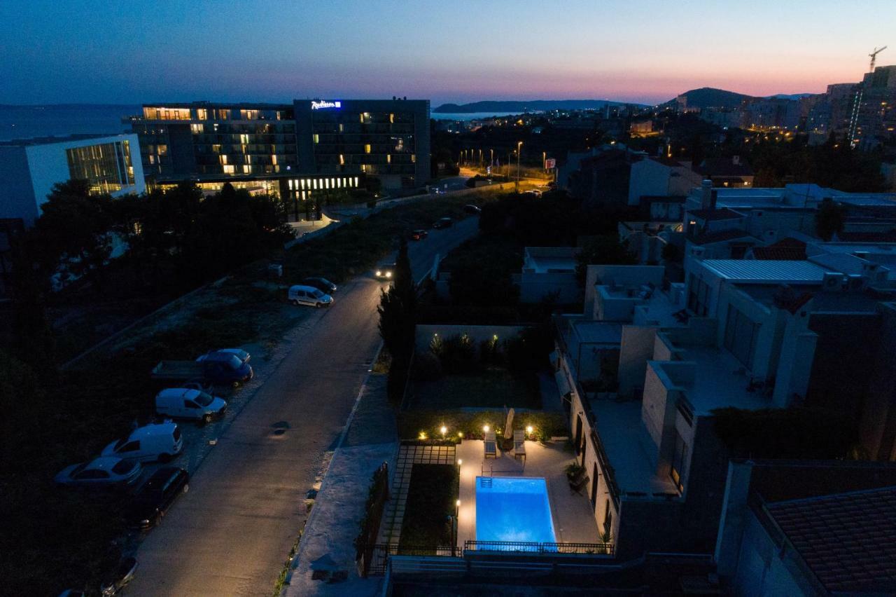 Melody M Apartment With Private Pool Split Exteriér fotografie